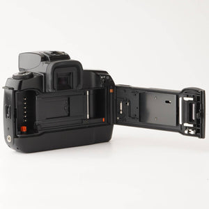Canon EOS 5 / Zoom Lens EF 28-105mm f/3.5-4.5