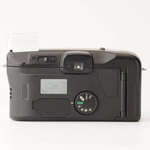Canon Autoboy S II XL Panorama / 38-135mm f/3,6-8.9