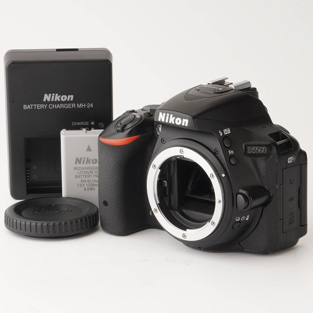 ニコン Nikon D5500 デジタル一眼レフカメラ