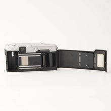 Load image into Gallery viewer, Olympus PEN F / F.Zuiko Auto-s 38mm f/1.8

