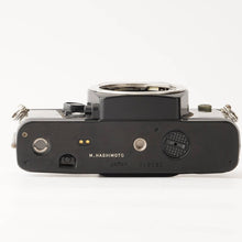 Load image into Gallery viewer, Contax 139 Quartz black 35mm SLR Film Camera
