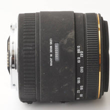 Load image into Gallery viewer, Sigma AF MACRO 50mm f/2.8 for Canon EF
