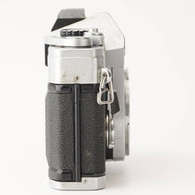 Load image into Gallery viewer, Canon FTb QL / Canon LENS FD 50mm f/1.4
