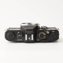 Load image into Gallery viewer, Canon FTb QL black Body / Canon Lens FD 50mm f/1.8 s.c.
