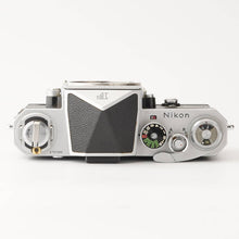 画像をギャラリービューアに読み込む, ニコン Nikon F アイレベル Eye Level 35mm 一眼レフフィルムカメラ シルバー ボディ
