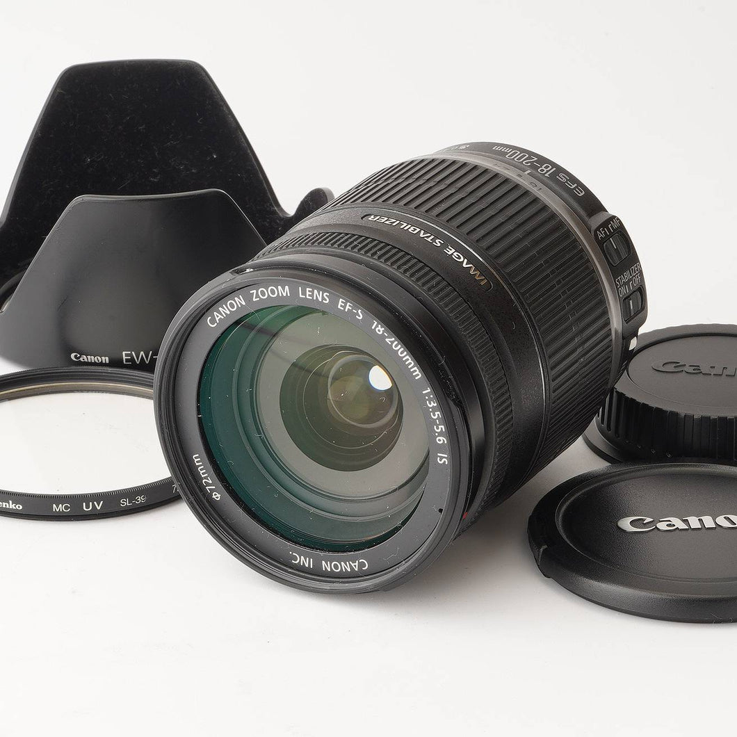 Canon EF-S 18-200mm f/3.5-5.6 IS