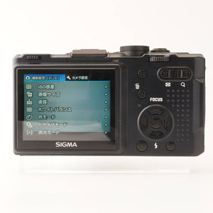 SIGMA DP1s / Sigma Lens 16.6mm f/4
