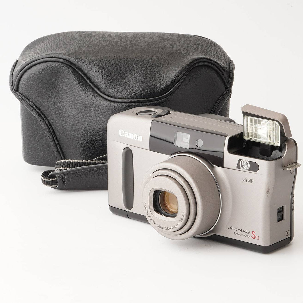 Canon Autoboy S II / 38-135mm f/3.6-8.9