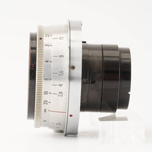 Load image into Gallery viewer, Contax Carl Zeiss Jena Biogon 35mm f/2.8 T* Contax C Mount
