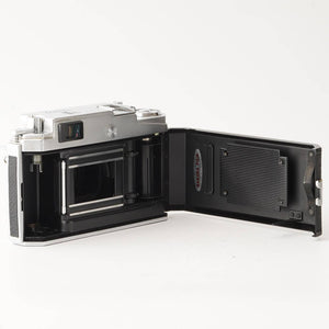 Konica IIIA / Konishiroku Hexanon 50mm f/2