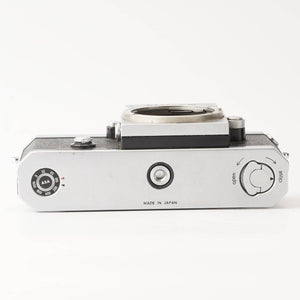 ニコン Nikon F アイレベル Eye Level 35mm 一眼レフ フィルムカメラ シルバー ボディ