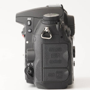 ニコン Nikon D7000 デジタル一眼レフ /  DX AF-S NIKKOR 18-200mm F3.5-5.6G ED