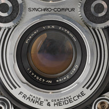 Load image into Gallery viewer, Rollei Rolleiflex 3.5F / Carl Zeiss Planar 75mm f/3.5
