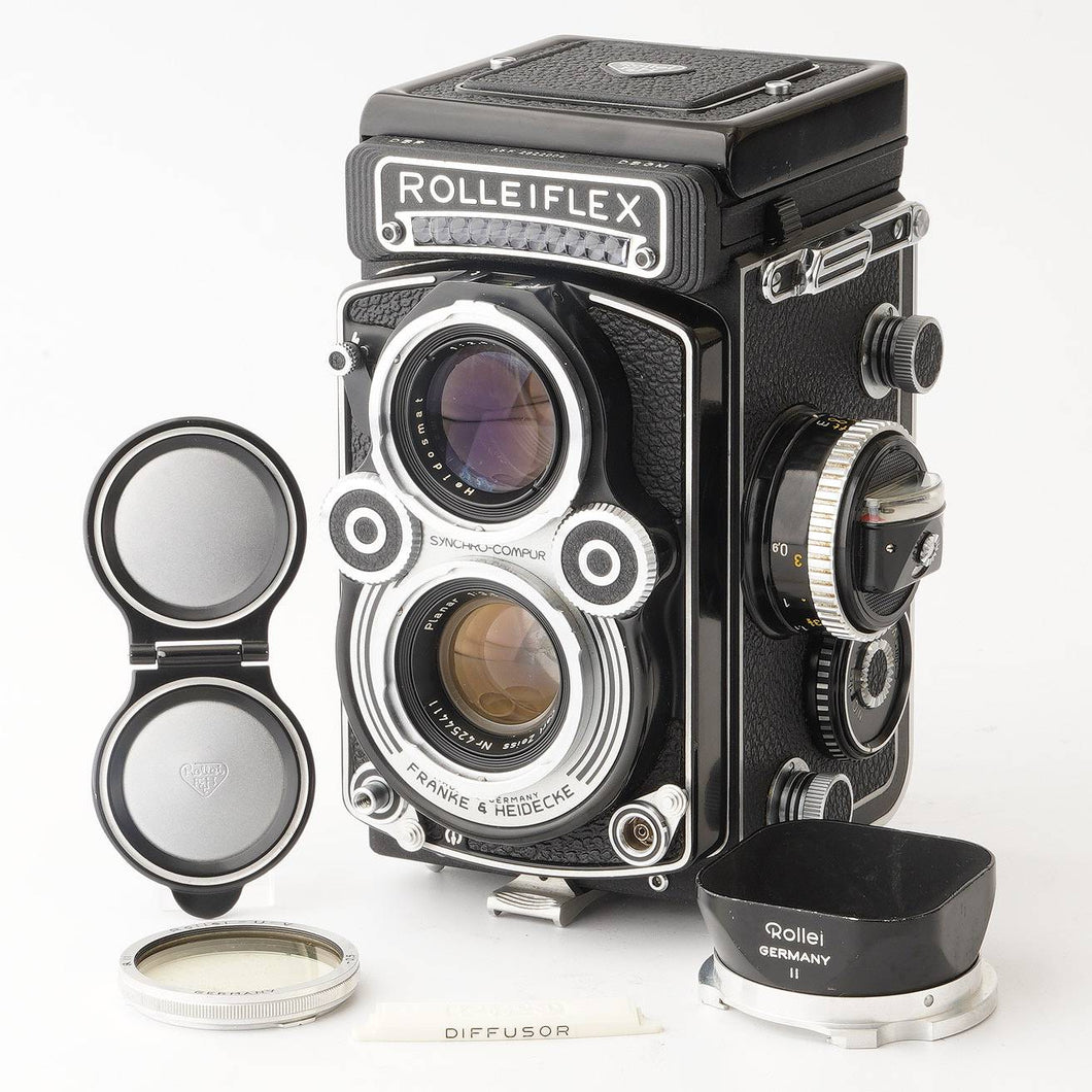Rollei Rolleiflex 3.5F / Carl Zeiss Planar 75mm f/3.5