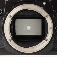 画像をギャラリービューアに読み込む, ニコン Nikon Nikomat EL ニコマート / Ai Nikkor 135mm F3.5
