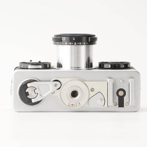 Rollei 35 / Cari Zeiss Tesser 40mm f/3.5