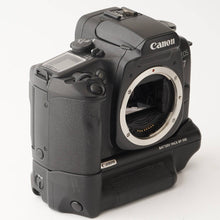 Load image into Gallery viewer, Canon EOS 7 Body / Battery Pack BP-300 / EF 75-300mm f/4-5.6 II
