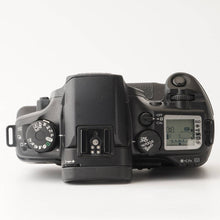 Load image into Gallery viewer, Canon EOS 7 Body / Battery Pack BP-300 / EF 75-300mm f/4-5.6 II
