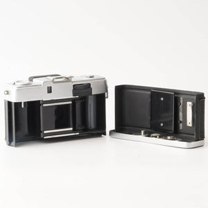 OLYMPUS PEN S / Olympus D.Zuiko 30mm f/2.8
