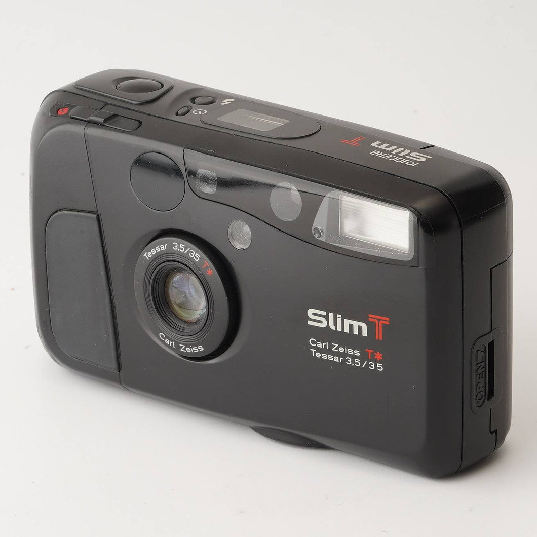 Kyocera SLIM T  Carl Zeiss Tesser T* 35mm f/3.5