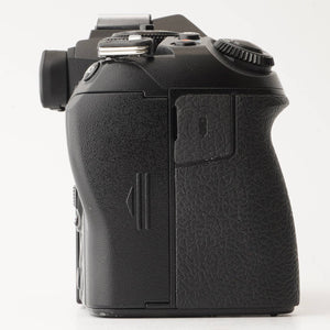 オリンパス Olympus OM-D E-M1 Mark III ボディ ミラーレス一眼デジタルカメラ
