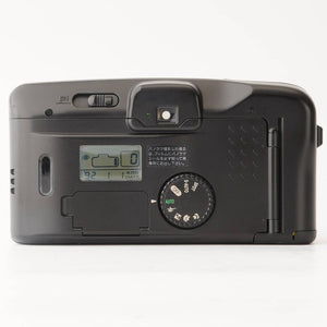 Canon Autoboy S / Canon Zoom Lens 38-115mm f/3.6-8.5