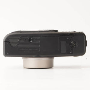 Canon Autoboy S / Canon Zoom Lens 38-115mm f/3.6-8.5