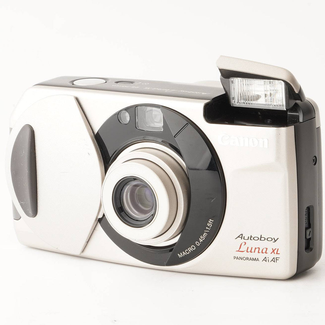 Canon Autoboy Luna XL PANORAMA Ai AF / Canon Zoom Lens 28-70mm f/5.6-7.8
