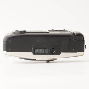 Canon Autoboy Luna XL PANORAMA Ai AF / Canon Zoom Lens 28-70mm f/5.6-7.8