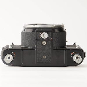 Pentax 6x7 Eye Level Mirror up / Super-Multi-Coated TAKUMAR 6X7 105mm f/2.4