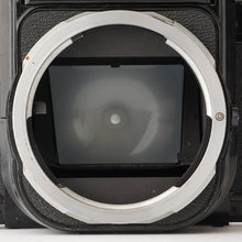 Load image into Gallery viewer, Pentax 6x7 Eye Level Mirror up / Super-Multi-Coated TAKUMAR 6X7 105mm f/2.4
