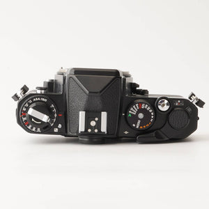 Nikon FE2 Black Body / Series E 36-72mm f/3.5
