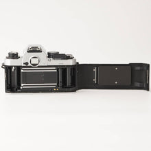 Load image into Gallery viewer, Nikon FA Body 35mm SLR Film Camera
