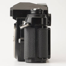 画像をギャラリービューアに読み込む, ニコン Nikon FA ブラック / Ai-s Zoom-NIKKOR 35-70mm F3.3-4.5

