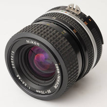 画像をギャラリービューアに読み込む, ニコン Nikon FA ブラック / Ai-s Zoom-NIKKOR 35-70mm F3.3-4.5
