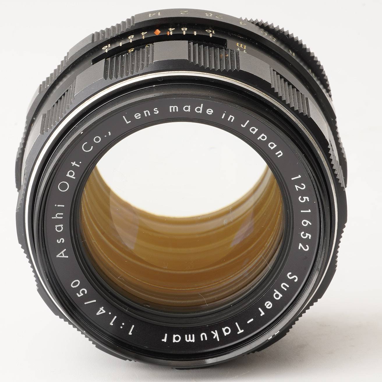 Pentax Super Takumar 50mm F1.4m 42マウント Pentax Super-Takumar 50mm f1.4 M42 mount lens, caps, sharp