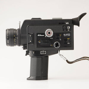 Nikon R8 SUPER ZOOM