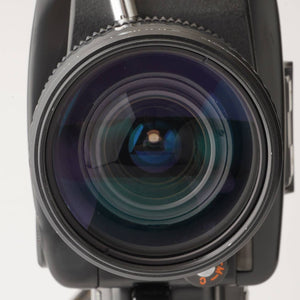 Nikon R8 SUPER ZOOM