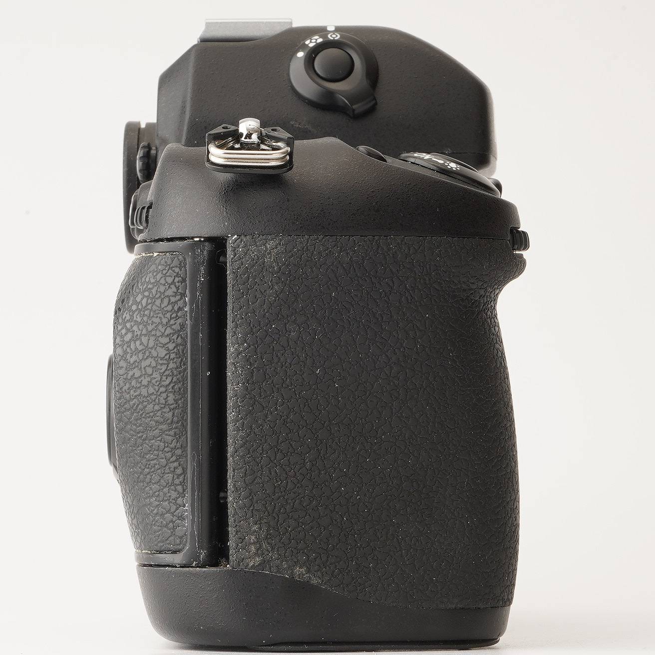 ニコン Nikon F100 / AF NIKKOR 28-105mm F3.5-4.5D – Natural