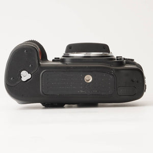 Nikon F100  / AF NIKKOR 28-105mm f/3.5-4.5D