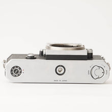 Load image into Gallery viewer, Nikon F Eye Level / AS-1 Flash Unit Gun Coupler
