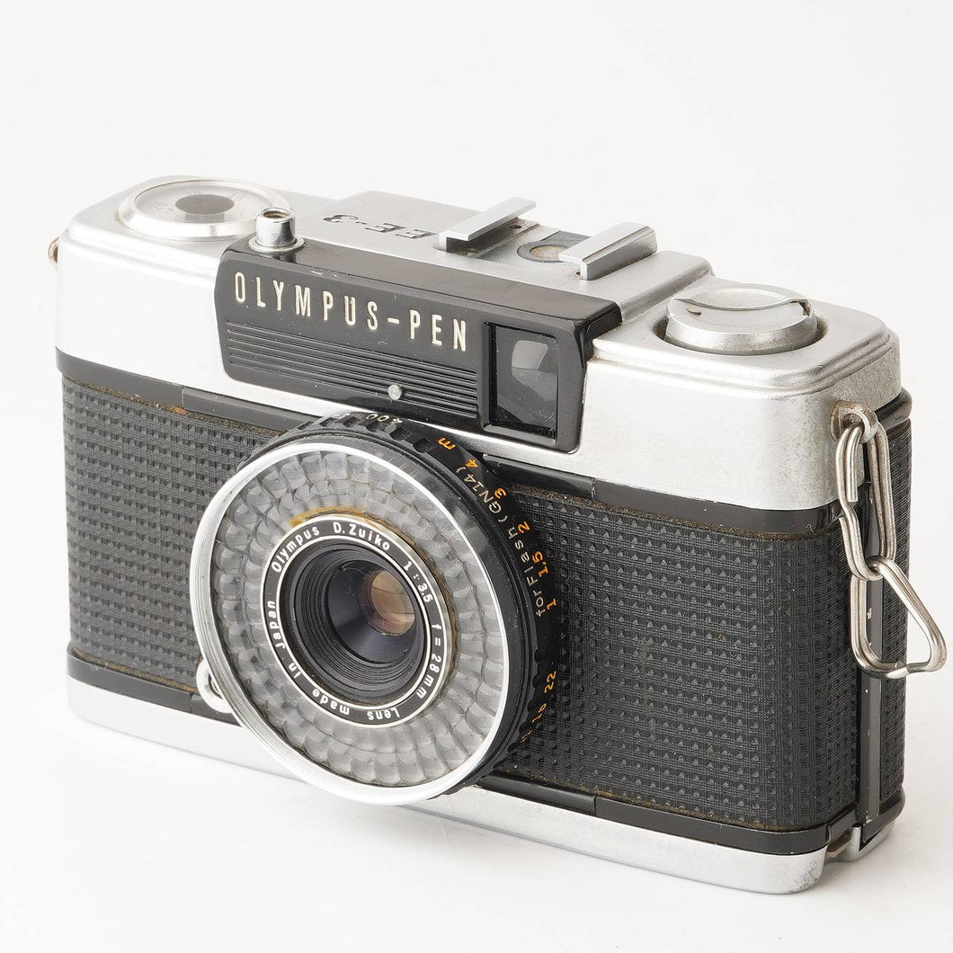 Olympus PEN EE 3 / D.Zuiko 28mm f/3.5
