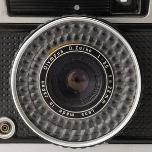 Olympus PEN EE 3 / D.Zuiko 28mm f/3.5
