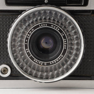 Olympus PEN EE 3 / D.Zuiko 28mm f/3.5