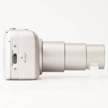 画像をギャラリービューアに読み込む, 富士フイルム Fujifilm Silvi 1600 / Super-EBC Fujinon Zoom 38-160mm
