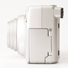 画像をギャラリービューアに読み込む, 富士フイルム Fujifilm Silvi 1600 / Super-EBC Fujinon Zoom 38-160mm
