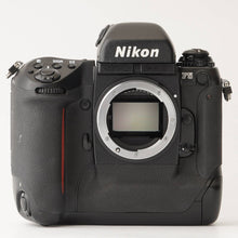 画像をギャラリービューアに読み込む, ニコン Nikon F5 35mm 一眼レフフィルムカメラ
