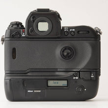 画像をギャラリービューアに読み込む, ニコン Nikon F5 35mm 一眼レフフィルムカメラ
