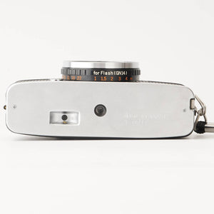 Olympus PEN EE 3 / D.Zuiko 28mm f/3.5