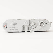 画像をギャラリービューアに読み込む, ライカ Leica M1 シルバー クローム フィルムカメラ
